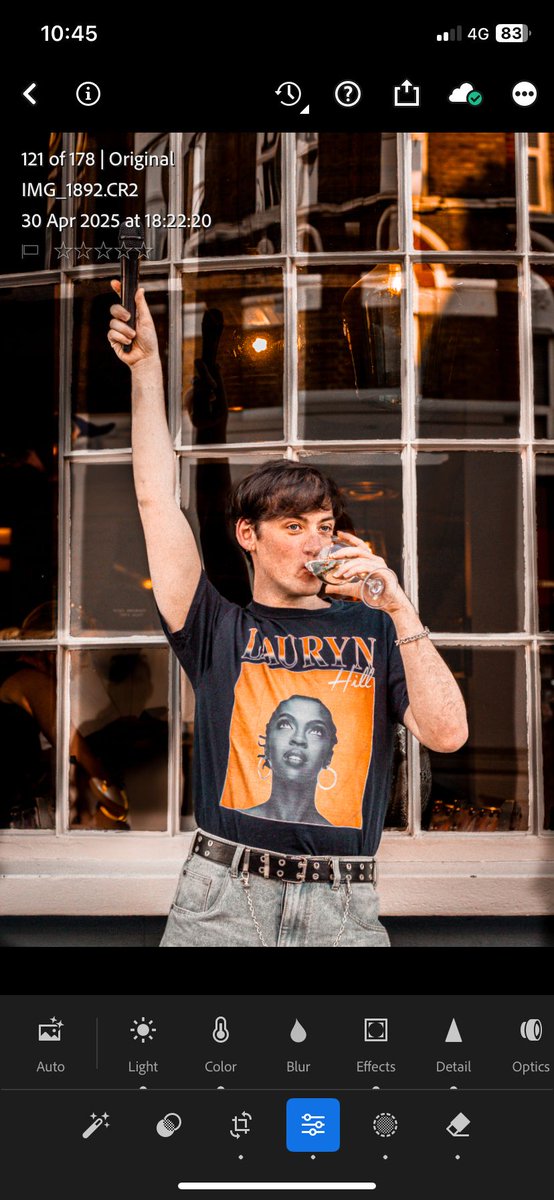 Not everyone's Quiz Master can look this good, but ours does! 😍(Soz not soz) 

Join us and the iconic @hostingbyharvey tomorrow night for another unmissable quiz. Every Wednesday at 7:30 pm 💡
#pubquiz #londonquiznight #tootingpubs #tootingdrinks #tootingbroadway #sw17