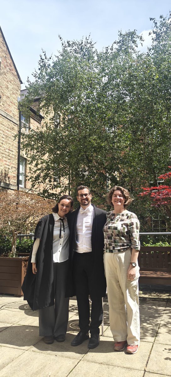 Viva day shots. Super excited and grateful to have had the best supervision possible from 
 <a href="/DebbieHopkins_/">Debbie Hopkins</a>  — endlessly supportive and insightful. Huge thanks to my amazing viva examiners <a href="/nakyelken/">Nihan Akyelken</a> and <a href="/clarerishbeth/">Clare Rishbeth @clarerishbeth.bsky.social</a> for their thoughtful and thorough feedback <a href="/Oxford_Urban/">Oxford Urban</a>