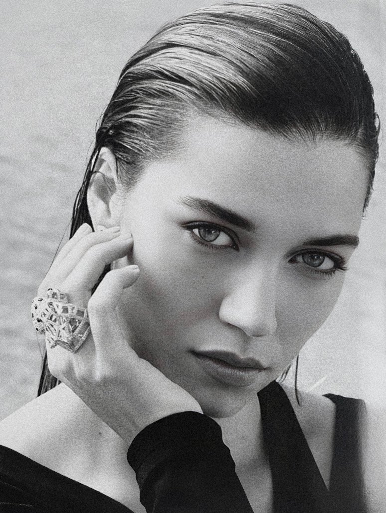 maira (@yeteretto) on Twitter photo 