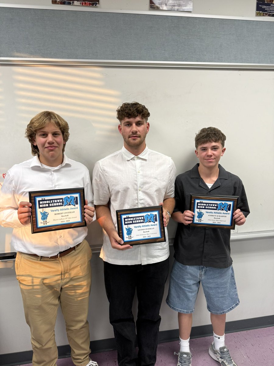 Award winners from last night:
- John Geary Most Improved: ‘28 Andrew Scharper
- Shawn LaRosa 10th Man: ‘26 Bobby Civitillo
- John DeNuzio Most Consistent: ‘25 Savino Civitillo