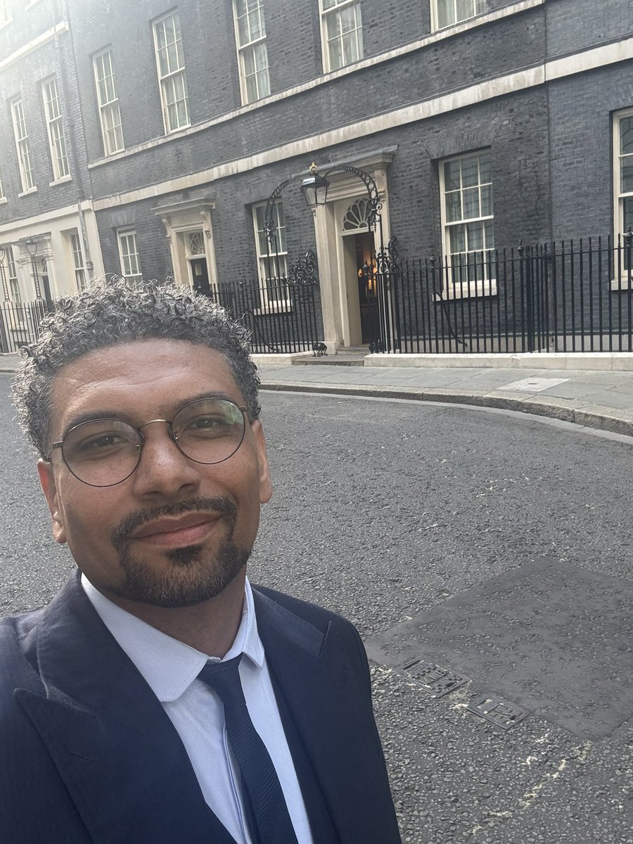 Leon Mann MBE (@leon_mann) on Twitter photo Really enjoyable <a href="/SRTRC_England/">Show Racism the Red Card</a> event at <a href="/10DowningStreet/">UK Prime Minister</a> yesterday.
Congratulations to all the award winners and well done to Ged and his team on organising.
<a href="/ShakaHislop/">Shaka Hislop</a> speech was powerful and inspiring. What a legend! Really enjoyable <a href="/SRTRC_England/">Show Racism the Red Card</a> event at <a href="/10DowningStreet/">UK Prime Minister</a> yesterday.
Congratulations to all the award winners and well done to Ged and his team on organising.
<a href="/ShakaHislop/">Shaka Hislop</a> speech was powerful and inspiring. What a legend!