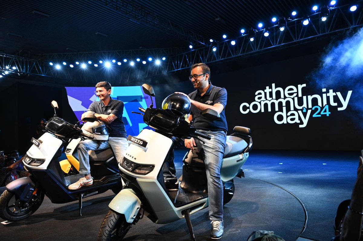 tarunsmehta's tweet image. We launched Rizta, our first family scooter, during Community Day last year. The idea was simple - build something that actually works for Indian families. Big seat, big boot, super comfortable ride. Add in safety and the right tech.Nothing flashy. Just useful where it really…