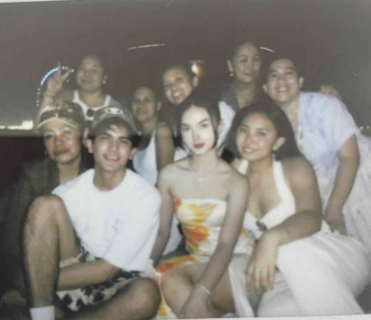 binimayang's tweet photo. Thank you team Dubai 🫶

#KaiRen https://t.co/6ZnCwQHmMT