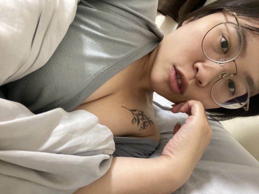 kell_lin112's tweet image. 最近工作太忙了都沒時間上線 
大家有想我嗎～～