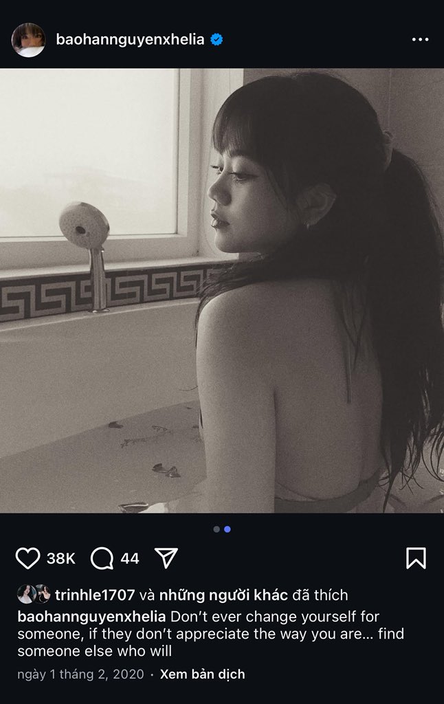 btl2023's tweet photo. 2 đứa con gái có dắt nhau vào bồn như này không ae https://t.co/s7a95oG19D