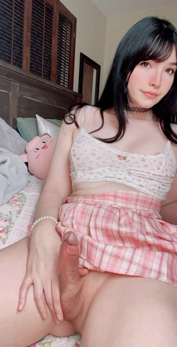 How many times would you suck off a sexy transgirl like me in a day? 🤤