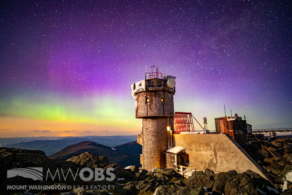 The northern lights put on another beautiful display at the summit last night, thanks to a strong geomagnetic storm and little to no clouds around the summit. With wind chills nearing 20 degrees, summit staff had to bundle up to watch the event around midnight.