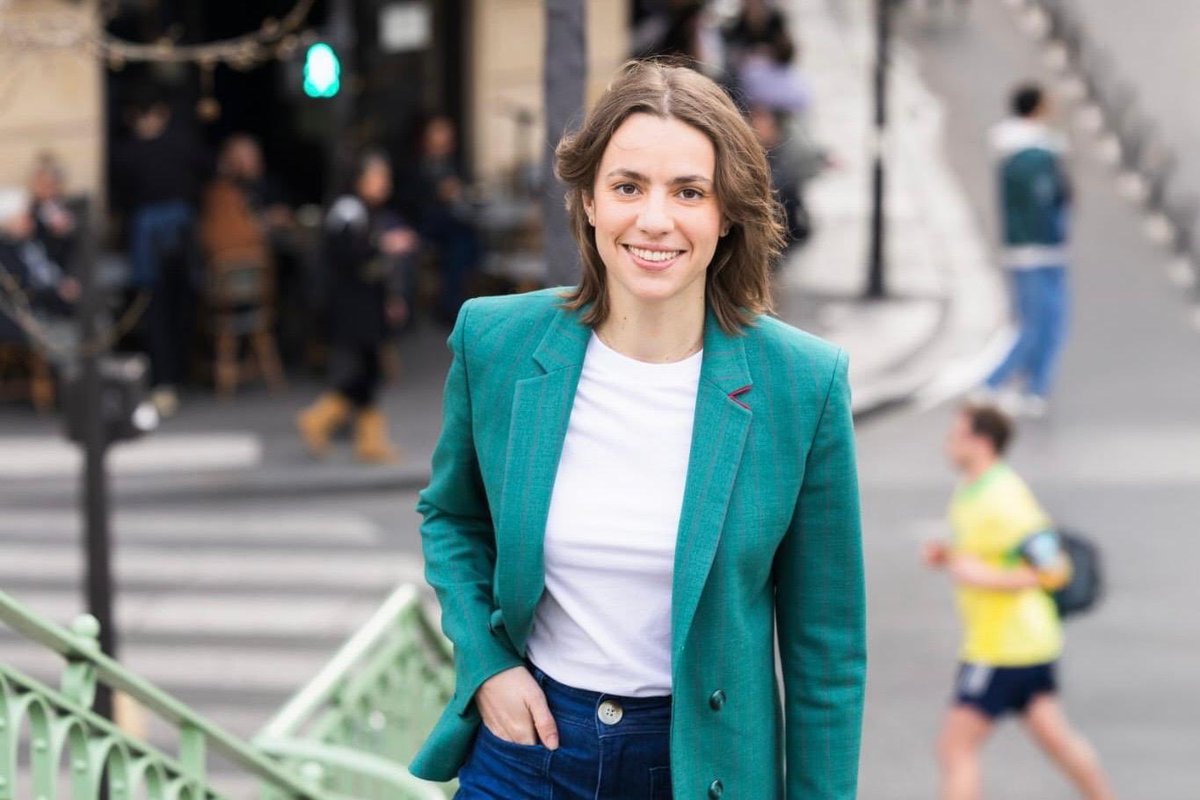 A_Oberdorff's tweet image. 🔴 Info @lopinion_fr | Vous vous souvenez de Marion Waller ? Mais si, l’ex-protégée d’Anne Hidalgo, candidate surprise à la primaire PS pour Paris 2026. Eh bien, lundi soir devant l’AG des Jeunes socialistes, elle a annoncé qu’après avoir voté @BorisVallaud au premier tour du…