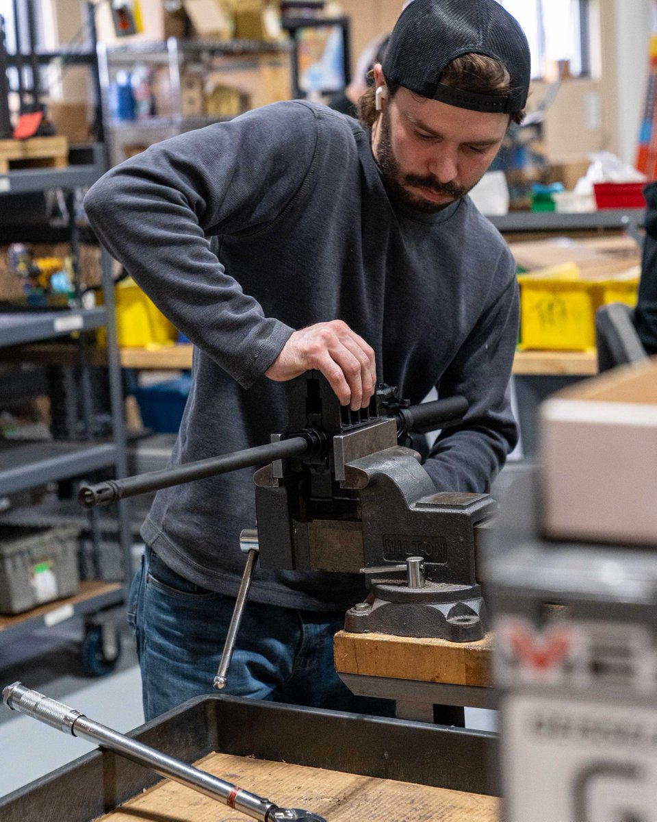 Tippmann_Arms's tweet photo. No outsourcing. No shortcuts. Tippmann Arms are proudly built under one roof in the USA.
#TippmannArms #ProudlyAmerican #BuiltNotAssembled #MadeInHouse #TippmannQuality #USAManufacturing https://t.co/o52WJIb2cX