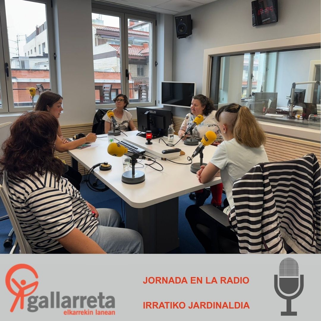 Gaur, Usoarekin batera, eztabaida txiki batean parte hartu dugu irratian, gure lan esperientziak eta  pertsonalak partekatuz. Gune aberasgarria izan da, inklusioarekin oso konprometituta dauden beste kide batzuekin partekatutakoa. Eskerrik asko errealitateak ikusarazteagatik.