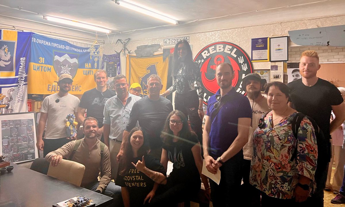 odesaforum's tweet image. The forum guests had the opportunity to visit Mykolaiv— the city, which heroically held back the Russian army in 2022. Our participants saw the consequences of the Russian attack on the town and met with Mayor Oleksandr Senkevych.