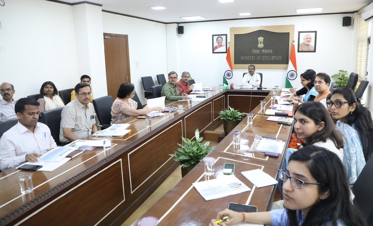 Dharmendra Pradhan tweet media