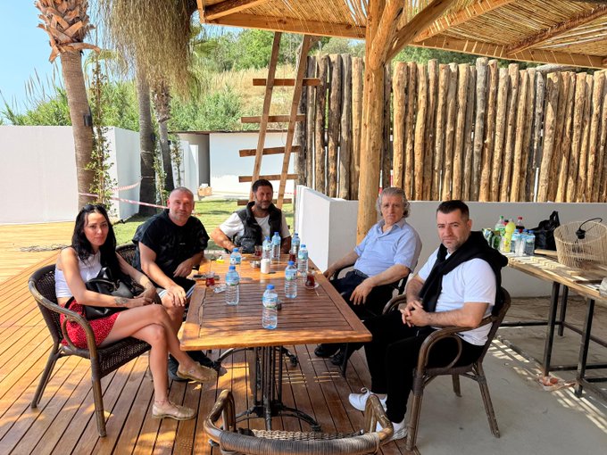 Kuşadası Kaymakamı Keklik, İş Adamı Doğan’ı Ziyaret Etti