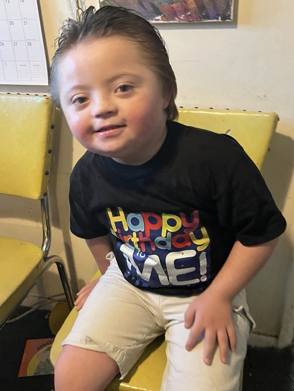 Today is a special day for James, it's his birthday and he turns 7. 🎂I am thankful to his teachers and therapists for how far he has come in just a short time. I am looking forward to what the next 7 years brings. We hope everyone has a great day. 🎈