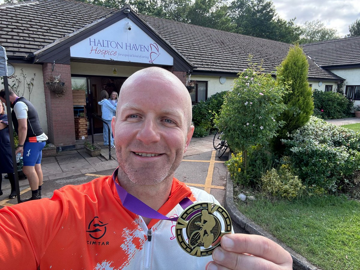 🚴‍♂️ 140 miles. One day. £12,000 raised. On Sunday, Mike completed the toughest route of the Cheshire Loop 2025 in support of Halton Haven Hospice.

Read more about the challenge, the cause, and Mike’s incredible effort: rennicks.com/mike-completes… <a href="/haltonhaven/">Halton Haven Hospice</a>