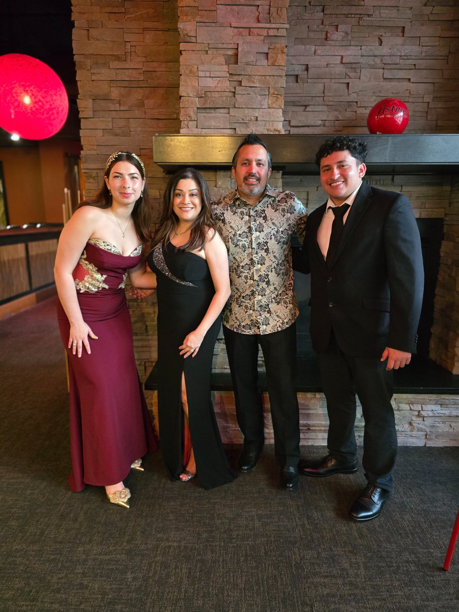 Prom 2025 and my seniors! 💙🧡 #BushHS #Prom #MyKiddos #BestYear