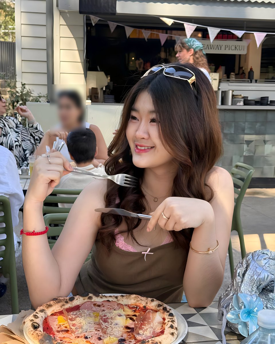 khanom🥞🧇 tweet media