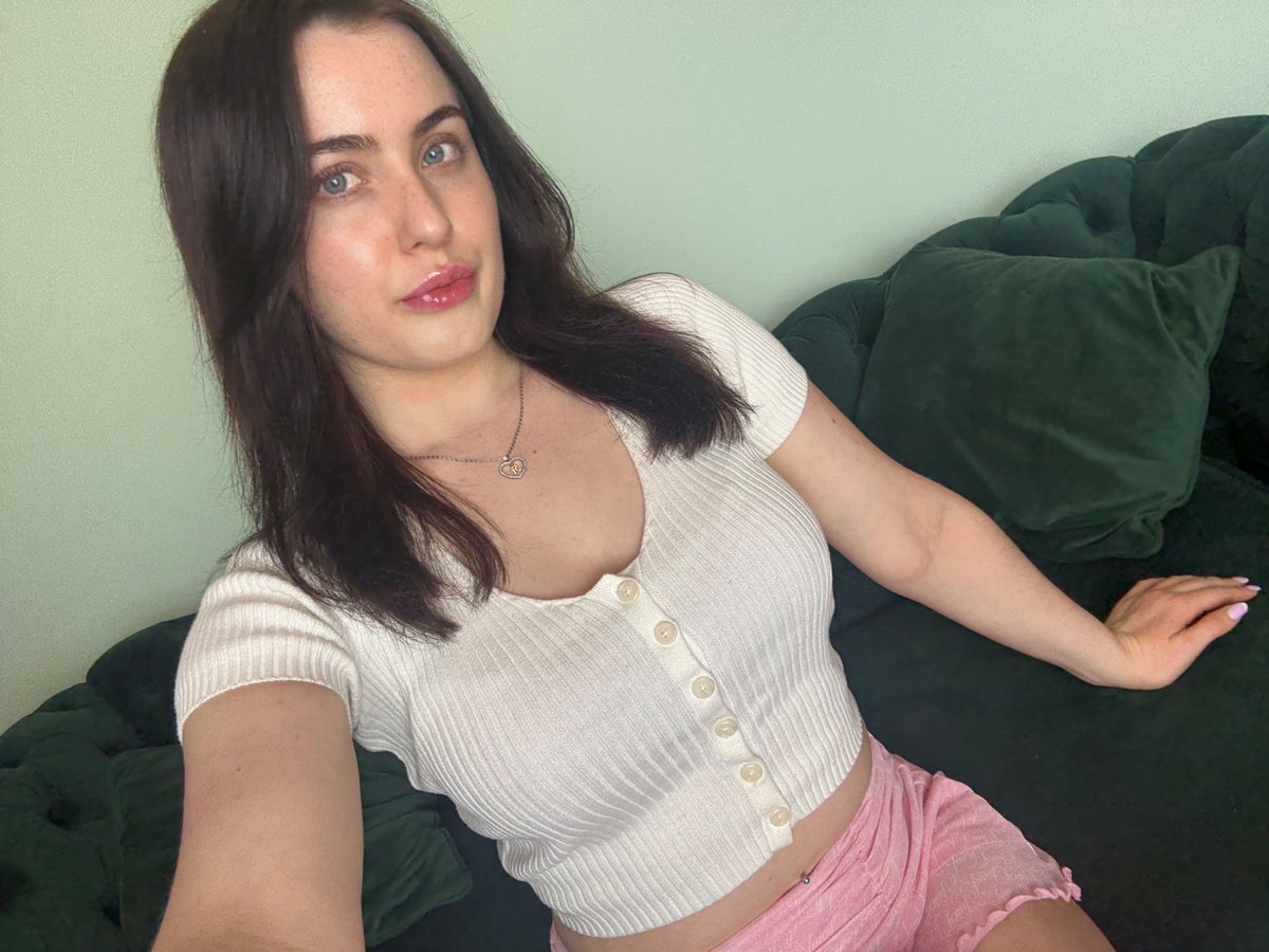 London today /tonight 💕
Email - lolaraeuk@outlook.com to book 💕