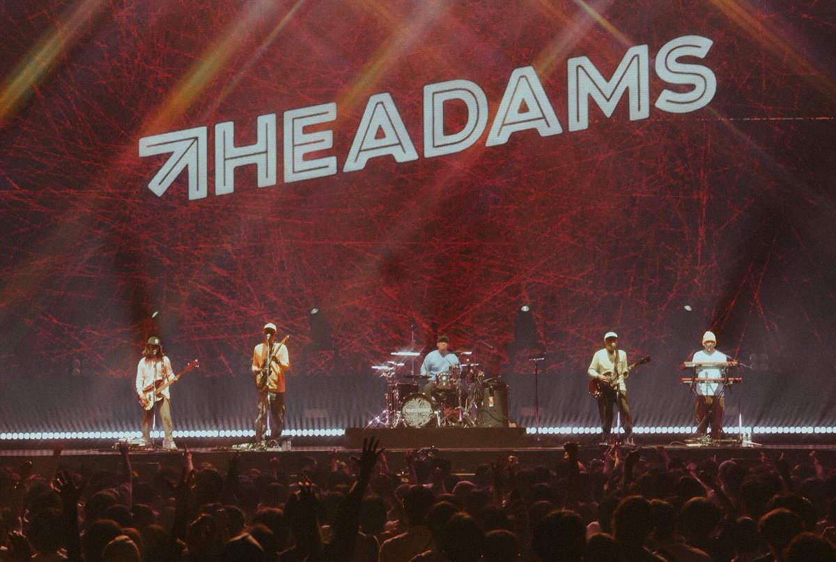 XtremeMerch's tweet photo. The Adams Live Japan 🤘🏿🗿 https://t.co/PmkXmu33tU