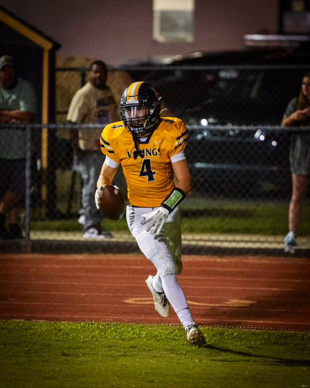 5StarScouting™ (@5starscouting) on Twitter photo 2026 3 ⭐️ WR
Brody Hunt
South Iredell (NC.)
6-0/175 4.57/40
4.25 GPA 🎓
•3 sport athlete
<a href="/brody_hunt2026/">Brody Hunt 3⭐️ ATH</a>
<a href="/mfarrellsports/">Mike Farrell</a>
hudl.com/v/2S5WM9 2026 3 ⭐️ WR
Brody Hunt
South Iredell (NC.)
6-0/175 4.57/40
4.25 GPA 🎓
•3 sport athlete
<a href="/brody_hunt2026/">Brody Hunt 3⭐️ ATH</a>
<a href="/mfarrellsports/">Mike Farrell</a>
hudl.com/v/2S5WM9