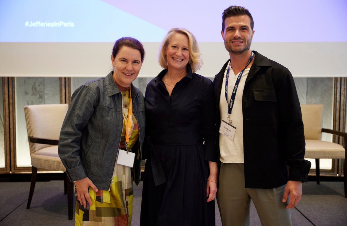Fab Co-Creation Studio Ventures (@beautytechvent1) on Twitter photo A week in Paris. And excited to see LA and NYC founders visiting ! Olivia Boyd Smith Par Olive (supplements) and <a href="/SlowMyAge/">Chris Mirabile</a> <a href="/NovosLabs/">NOVOS Labs</a> in great company cc <a href="/Odile_Roujol/">Odile Roujol</a> A week in Paris. And excited to see LA and NYC founders visiting ! Olivia Boyd Smith Par Olive (supplements) and <a href="/SlowMyAge/">Chris Mirabile</a> <a href="/NovosLabs/">NOVOS Labs</a> in great company cc <a href="/Odile_Roujol/">Odile Roujol</a>