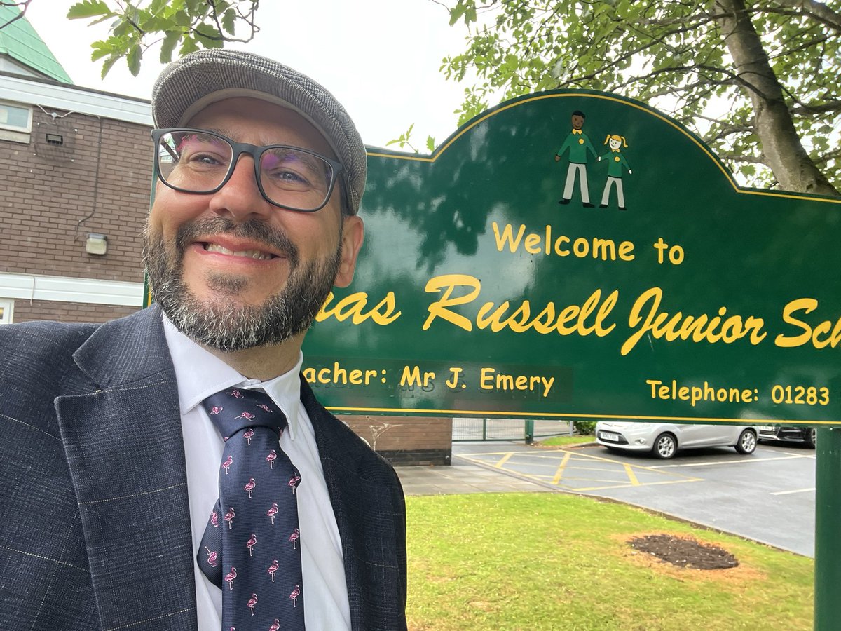 Yesterday with <a href="/HHMusicWarwick/">HHMusicWarwick</a> - today with <a href="/hhmusicburton/">HHMusicBurton</a>  tonight with <a href="/HHMusicDerby/">HHMusicDerby</a> #livingthedream #hhmusic #access