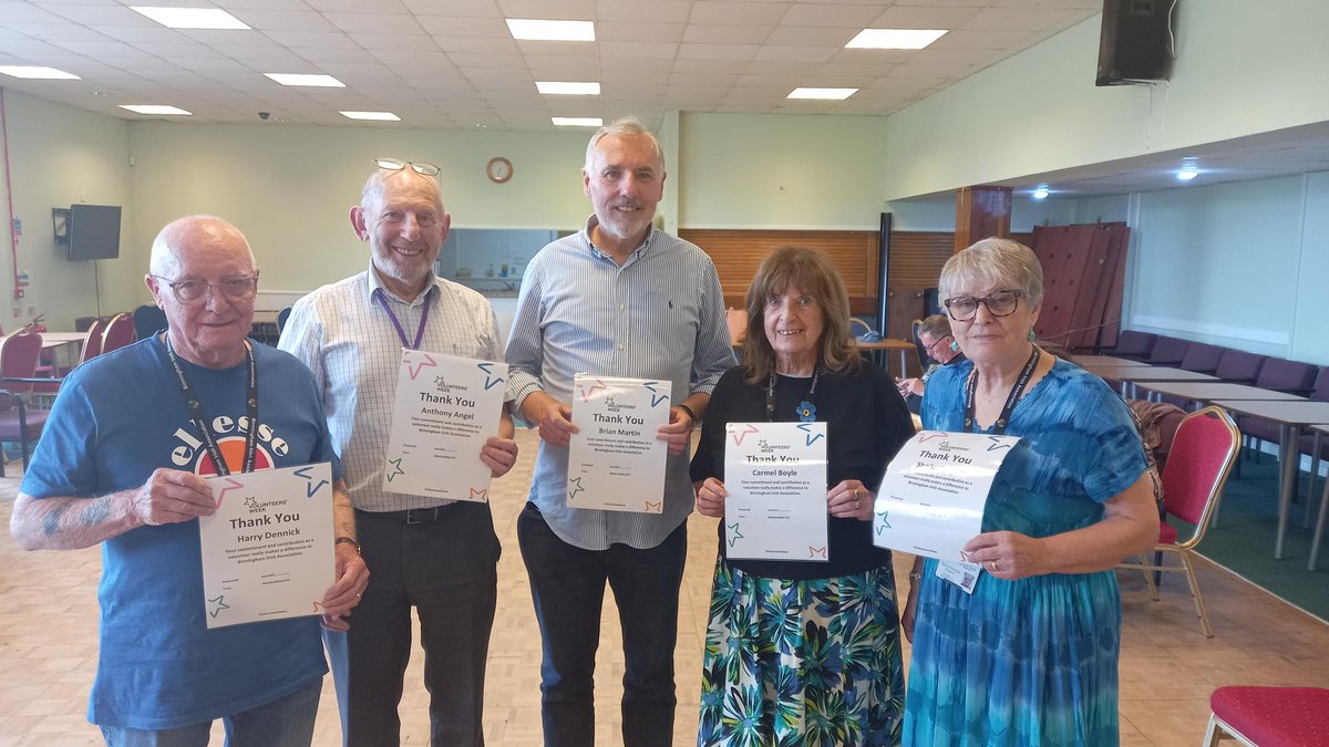 Birmingham Irish (@brumirish) on Twitter photo Here's some of our Maryvale Dementia Centre Volunteers receiving their Volunteer Week Certificates ✨ #VolunteersWeek
Thank you for everything you do! We could not run the centre without you all 💚
<a href="/dfatirl/">Irish Foreign Ministry</a> <a href="/IrelandEmbGB/">Embassy of Ireland</a> Here's some of our Maryvale Dementia Centre Volunteers receiving their Volunteer Week Certificates ✨ #VolunteersWeek
Thank you for everything you do! We could not run the centre without you all 💚
<a href="/dfatirl/">Irish Foreign Ministry</a> <a href="/IrelandEmbGB/">Embassy of Ireland</a>