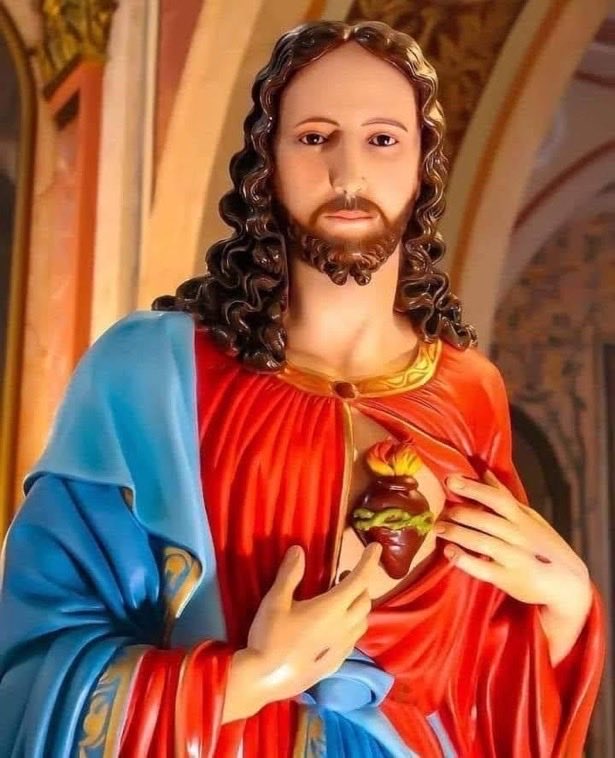 Sagrado corazón de Jesús, en ti confío.