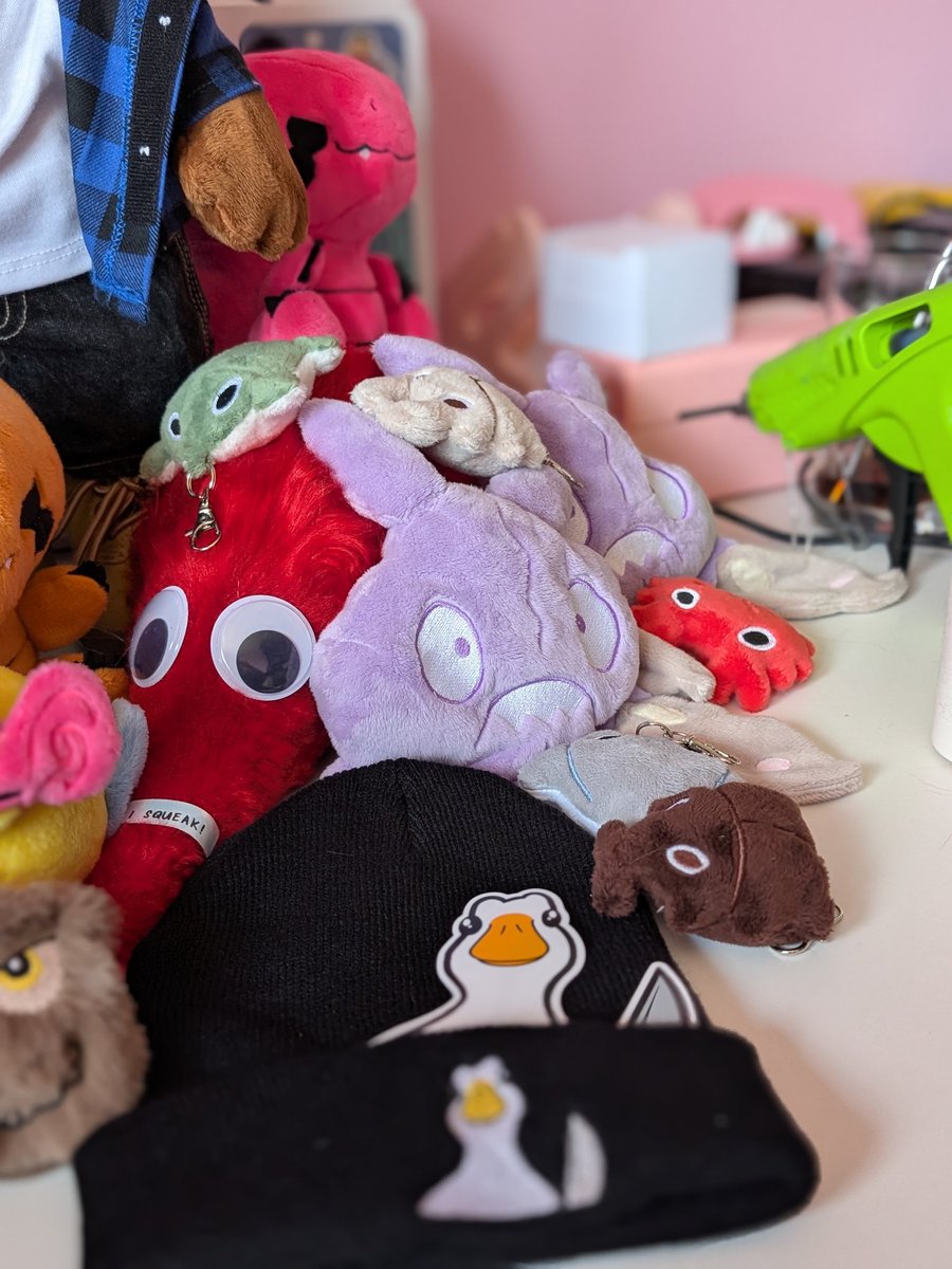 Sewpoke_'s tweet image. My βπ has just been crammed full of these guys, all leftover from confuzzled and looking for homes!
Shares are super appreciated π
Free UK π’! π in bio