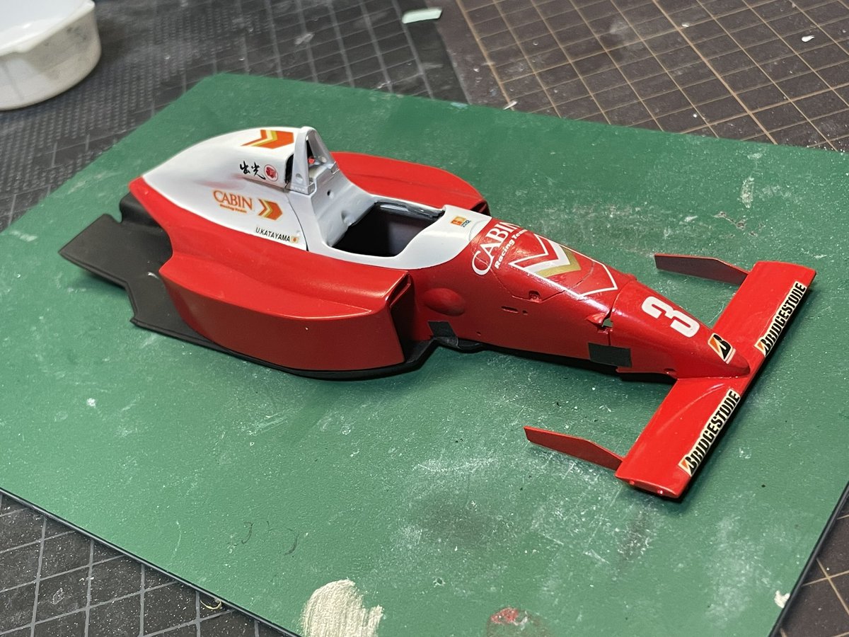 片山右京 記念 ukyo-katayama-during-the-