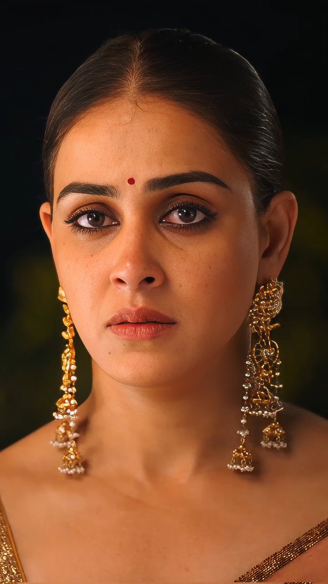 Genelia 😋🤤