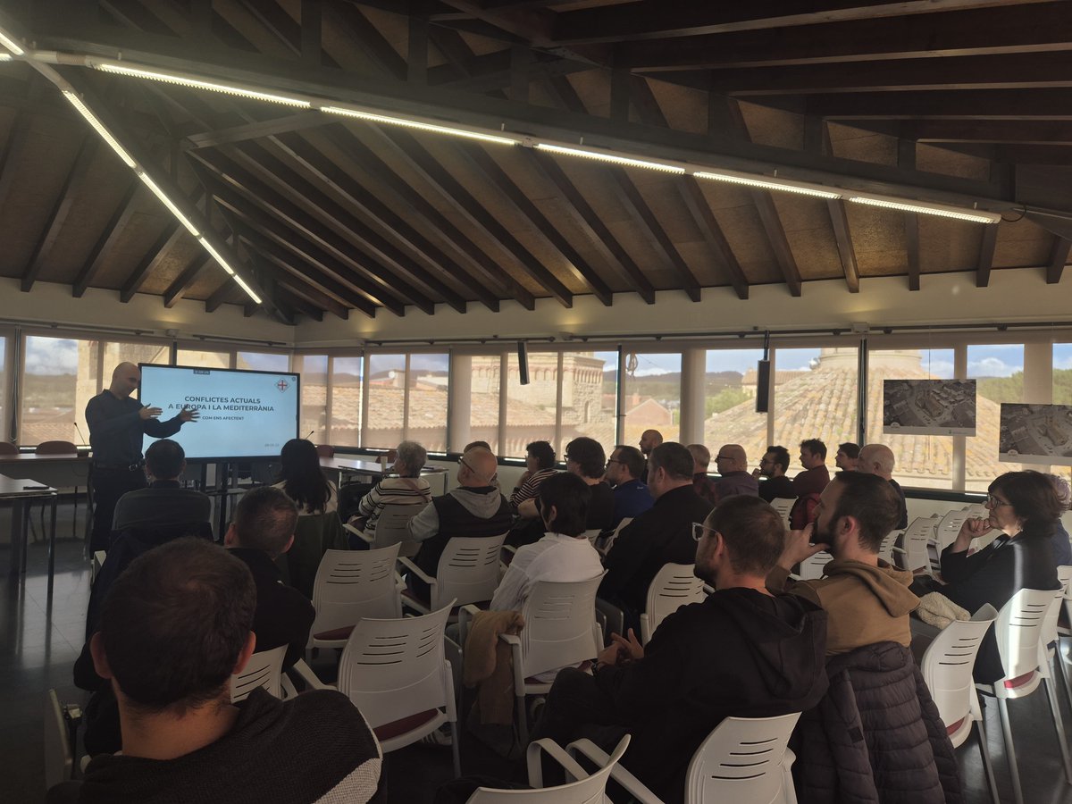 Ajuntament de Santa Eugènia de Berga (@ajuntamentseb) on Twitter photo 🗺️Èxit d’assistència en la xerrada sobre geopolítica i conflictes actuals!
El passat mes vam acollir l’acte “Geopolítica: els conflictes actuals a Europa i a la Mediterrània. Com ens afecten?”, amb la participació de <a href="/estudismilitars/">Societat d'Estudis Militars</a>
📍 Apostem per una ciutadania informada. 🗺️Èxit d’assistència en la xerrada sobre geopolítica i conflictes actuals!
El passat mes vam acollir l’acte “Geopolítica: els conflictes actuals a Europa i a la Mediterrània. Com ens afecten?”, amb la participació de <a href="/estudismilitars/">Societat d'Estudis Militars</a>
📍 Apostem per una ciutadania informada.
