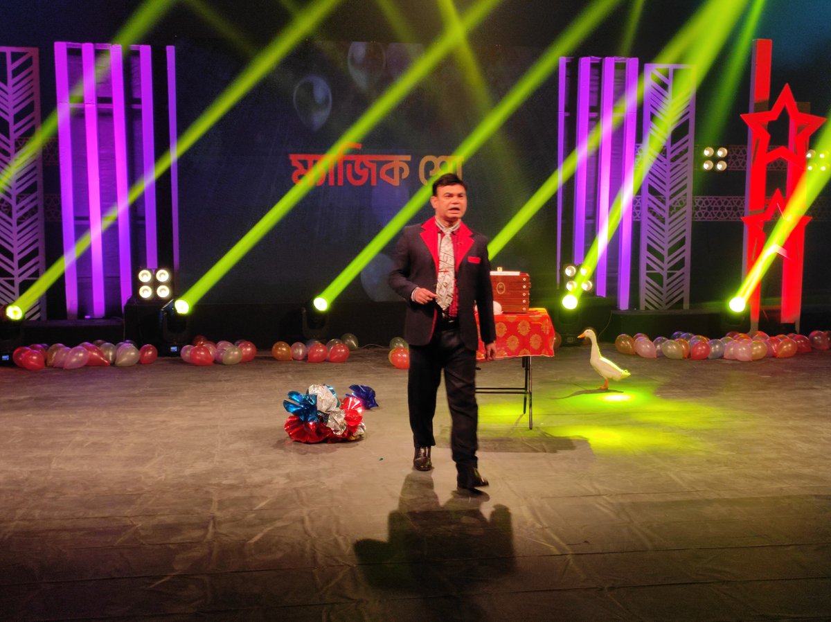 magiceventbd's tweet photo. 🌙ঈদুল আজহা উপলক্ষে 🪄"ম্যাজিক শো"🌹নামে জাদু বিষয়ক বিশেষ ম্যাগাজিন অনুষ্ঠানটি ঈদের চতুর্থ দিন, ১০-০৬ -২০২৫ ইং (মঙ্গলবার), সকাল ৯:৩০ টায় 🇧🇩(বাংলাদেশ সময়), 🇧🇩 Bangladesh Television এবং BTV World🌏এ একযোগে সম্প্রচার হবে।
#BTV #Magic_Show #Program #MagicianOmarSharif #Dhaka #BD https://t.co/HiLtMPxlPd