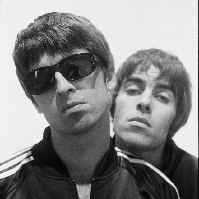 Daily Mail รายงานว่า เซ็ตลิสต์ทัวร์รียูเนียน Oasis จะเริ่มต้นเพลงแรกด้วย “Acquiesce” และจบโชว์ด้วยเพลง “Champagne Supernova”