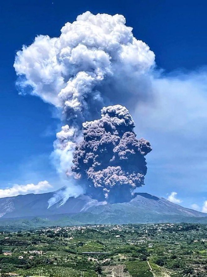 RJBxgen's tweet photo. @CJHarvey56 @AlboMP Meet Mount Etna. #netzeroisascam https://t.co/HCnrSv9TAD