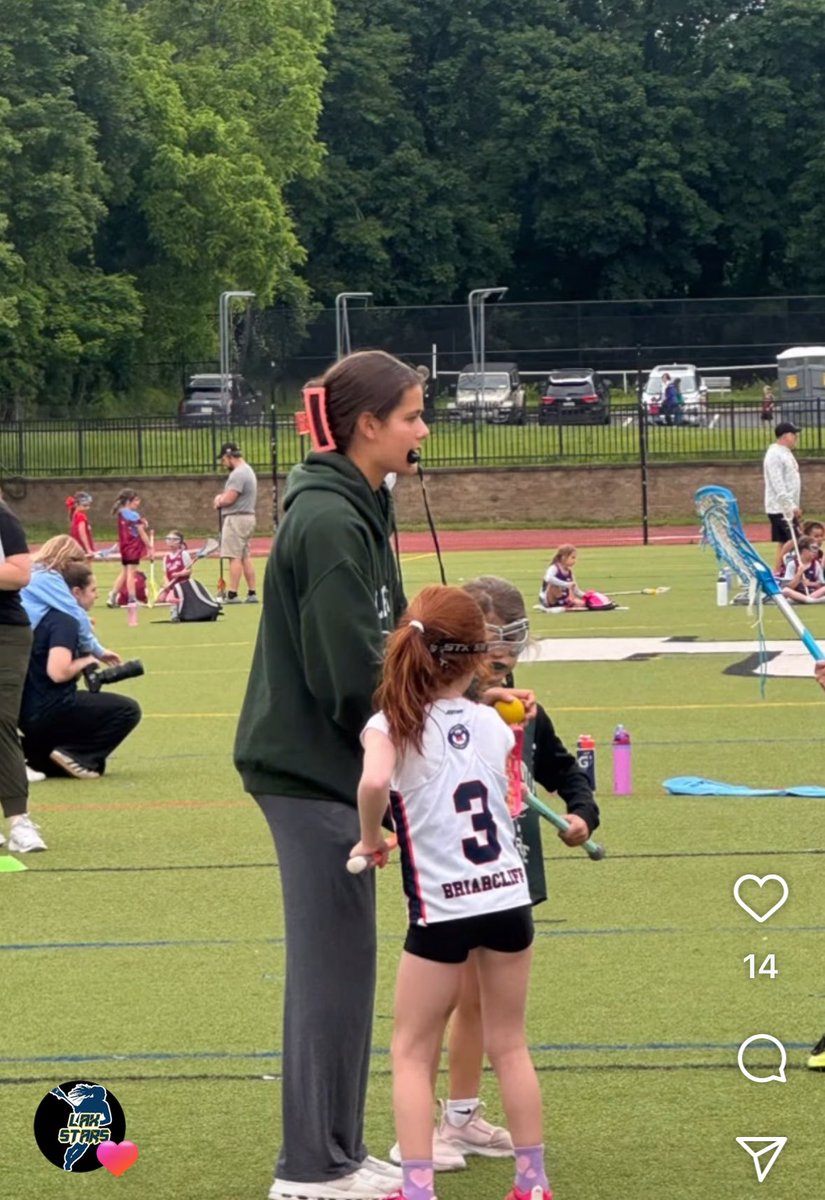 The Pleasantville Varsity Girls have been hard at work preparing for their Sectional Final today at 4PM at Lakeland HS, but that didn’t stop them from giving back! This Sunday, they stuck around to help referee our K/1/2 Jamboree. That’s the Pville Lax Family Spirit! 🥍💚