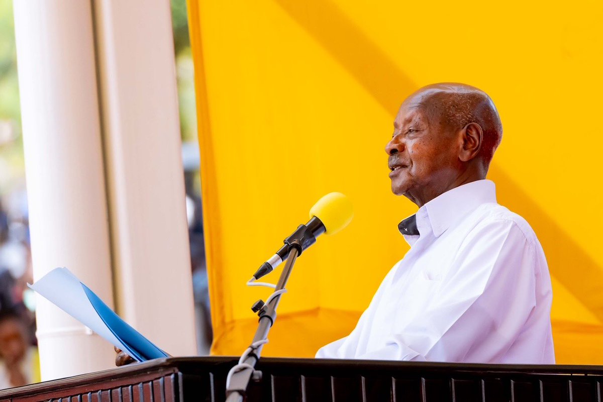 On behalf of the government and on behalf of Maama Janet and myself, I congratulate all Ugandan believers on Martyrs' Day.

During my address at the Anglican shrine today, I urged believers to strive for prosperity while avoiding mixing politics with religion. I am pleased to