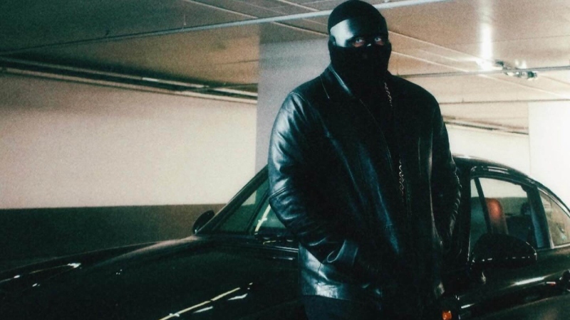 Fyra män åtalas för mordet på C.Gambino – med kopplingar till kriminellt nätverk
kingsizemag.se/samhalledebatt…