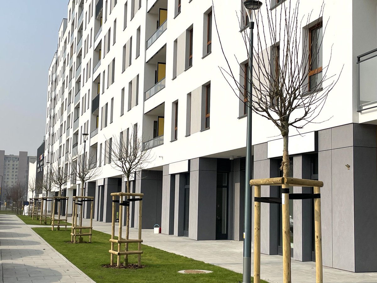 DOMPRESSPL's tweet image. Jak oferta nowych mieszkań zmieniała się w ciągu ostatniego roku: dompress.pl/o-rynku-mieszk… #RonsonDevelopment #Atal #WaryńskiSA #MatexiPolska #LokumDeweloper #Develia #sondadompress #AlterInvestment #BPIRealEstatePoland #TrustInvestment