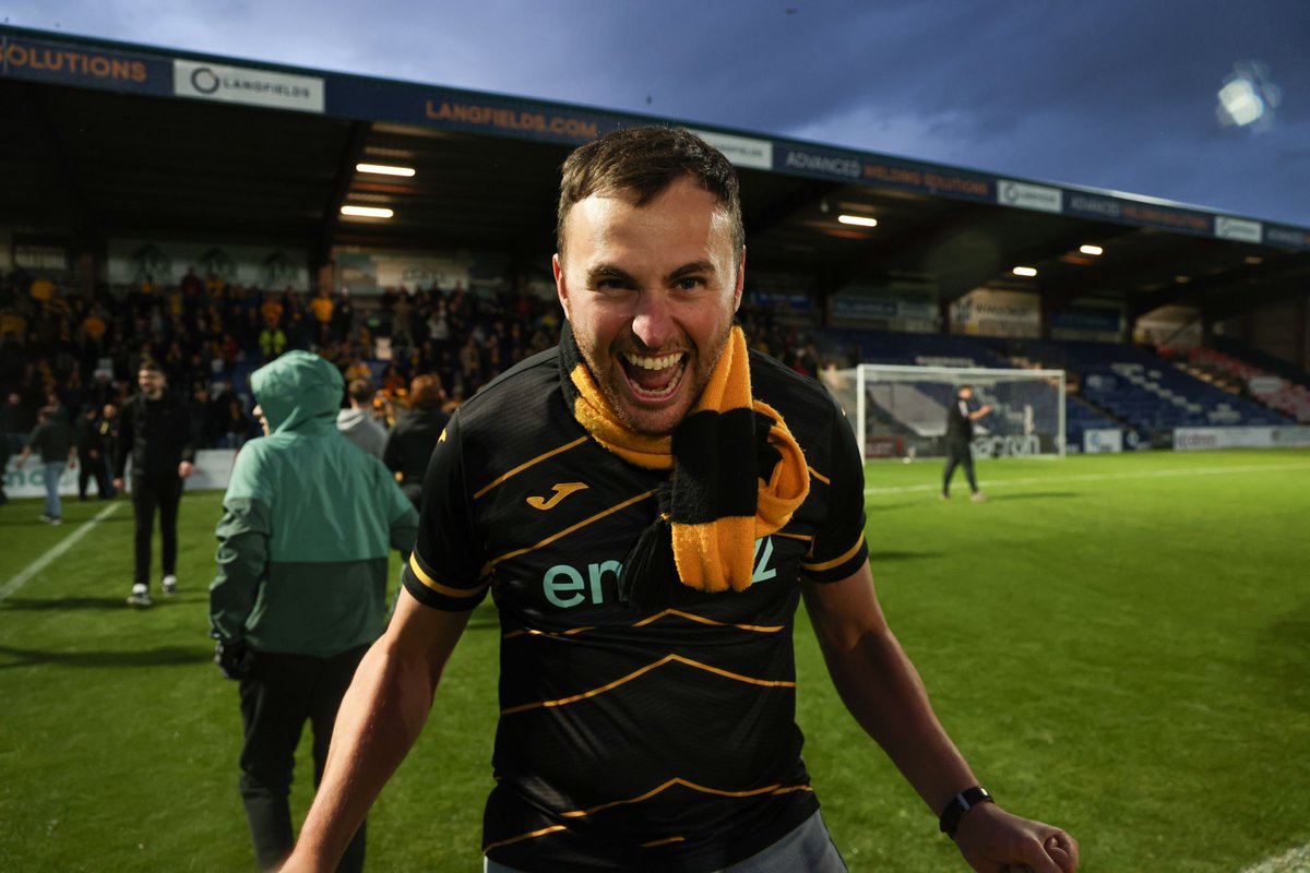 LiviFCOfficial's tweet photo. Livi away 💛 https://t.co/aB1XjgfuM0