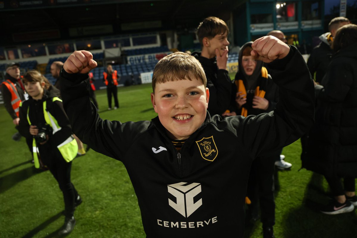LiviFCOfficial's tweet photo. Livi away 💛 https://t.co/aB1XjgfuM0