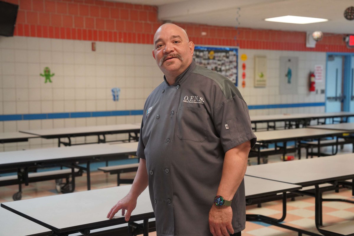 Meet Luis Mendoza, a District 32 Cook Ambassador at P.S. 376. 🍎

Mr. Mendoza and his cafeteria team feed hundreds of students every school day. 

“These kids are like my kids. I want them to be well fed, the same way I would feed my children... They’re the reason I keep going.”