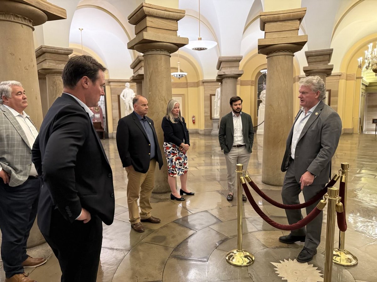 Honored to host members of the Georgia legislature on a tour of the U.S. Capitol. We have some incredible leaders in Georgia, and when the time comes, I hope to see some of them walking these halls in the future.
