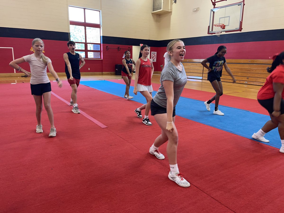 Cheerleading Camp is in sync this week! Find other athletic camps this summer to motivate your student. Use the link in the bio 📣📣📣• • • @woodwardacademy #woodwardway