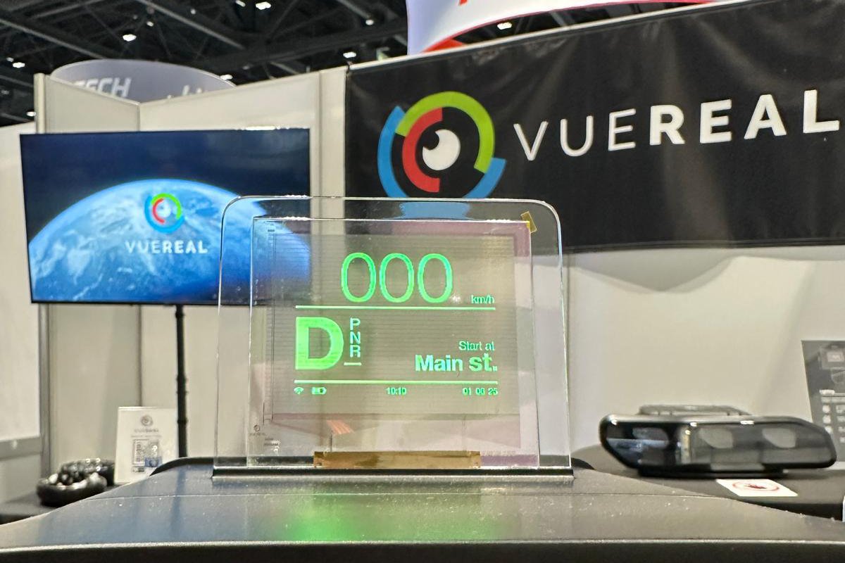 At #DisplayWeek2025, one thing was clear: #AI is redefining how we interact with machines, and displays are at the center of it.

In our latest blog, we share our key takeaways and explain why #microLED is the only tech ready for AI-driven interfaces.

➡️ ow.ly/rzca50W3iyp
