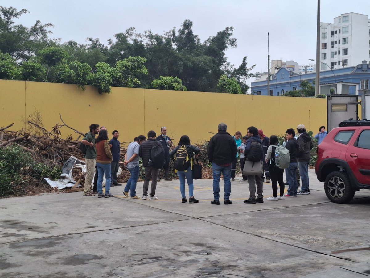 🥳Asi se realizó el Simulacro Nacional Multipeligro 2025 en el Museo de Historia Natural - UNMSM, el día viernes 30 de mayo.
👩‍🚒Agradecemos a todos los administrativos, docentes, tesistas y visitantes que participaron de la actividad con responsabilidad y paciencia