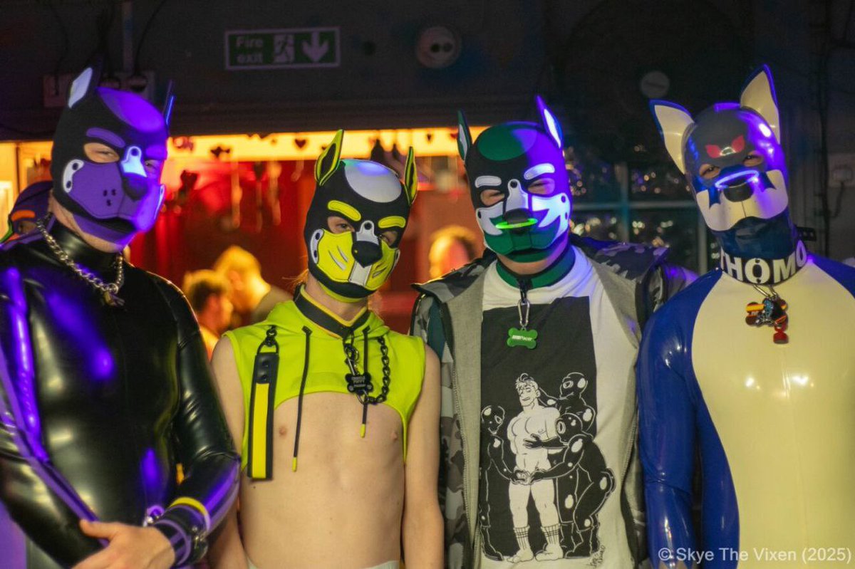 PuppyPhoenix (@puppy__phoenix) on Twitter photo Turns out there was another pic this one with <a href="/Matlow_Pup/">Matlow Pup</a>, myself, <a href="/switchpacer/">Pacer</a> and <a href="/th_0m0_99/">Pup_Thomo_99</a> Turns out there was another pic this one with <a href="/Matlow_Pup/">Matlow Pup</a>, myself, <a href="/switchpacer/">Pacer</a> and <a href="/th_0m0_99/">Pup_Thomo_99</a>