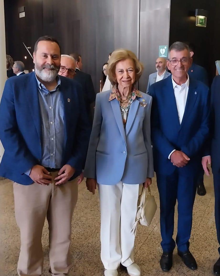Este ano, a Reunión Anual da Federación Española de Bancos de Alimentos celebrouse en Galicia, e tivemos a honra de colaborar no evento xunto co Consorcio de Turismo da Ribeira Sacra. Sumámonos a esta iniciativa solidaria, achegando o noso apoio a unha causa tan necesaria