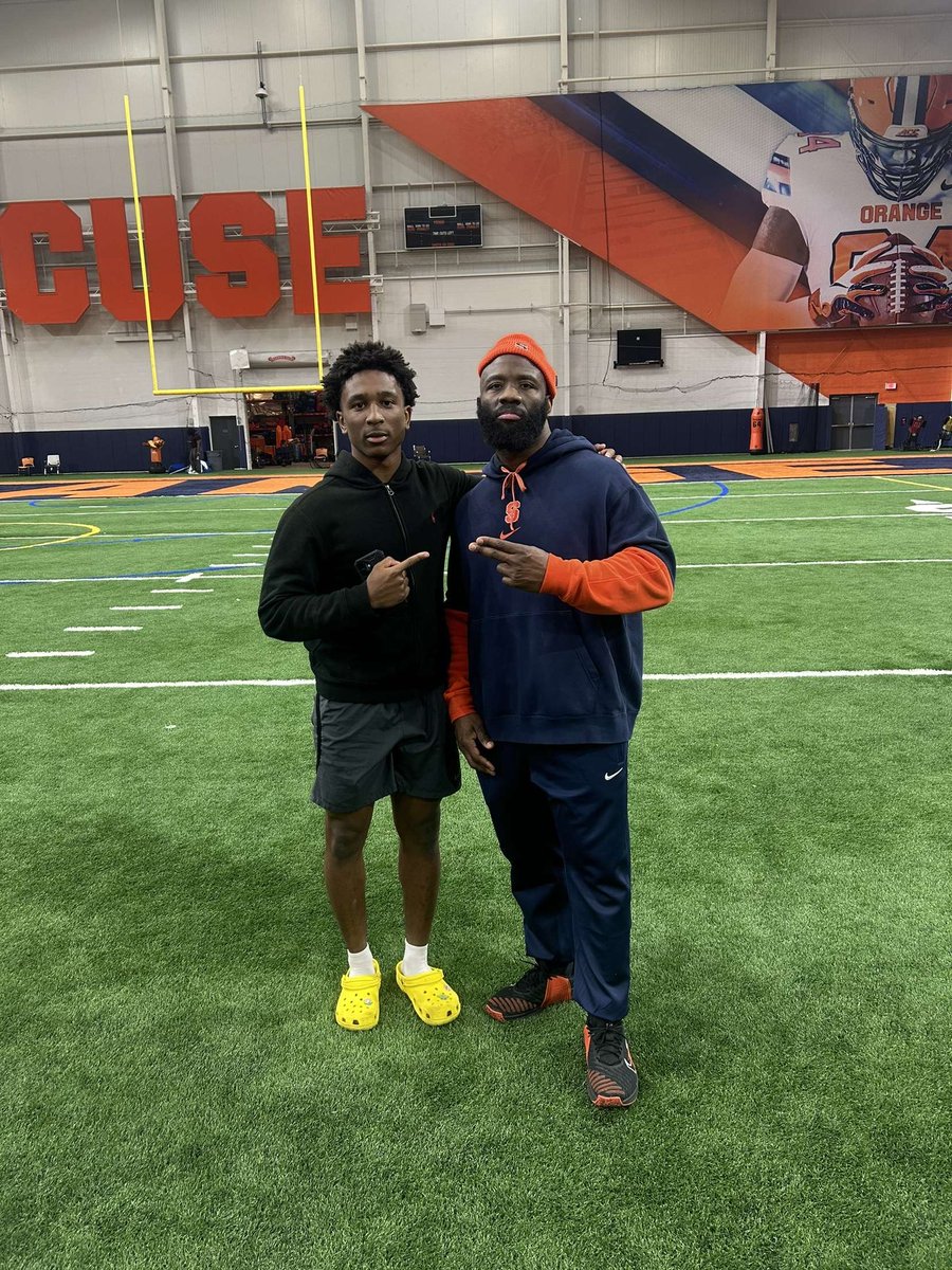 chris_simms5's tweet image. I Ran a well Lazer timed 40, at the @CuseFootball Camp this weekend. I had a Great time competing this weekend, and cant wait to be back on campus this fall.
#Dart #Cuse #football
@FranBrownCuse @allpraisesdue7
@CoachNixon_Cuse @WRCoachmj @CuseFootball
@Coach_Cadet