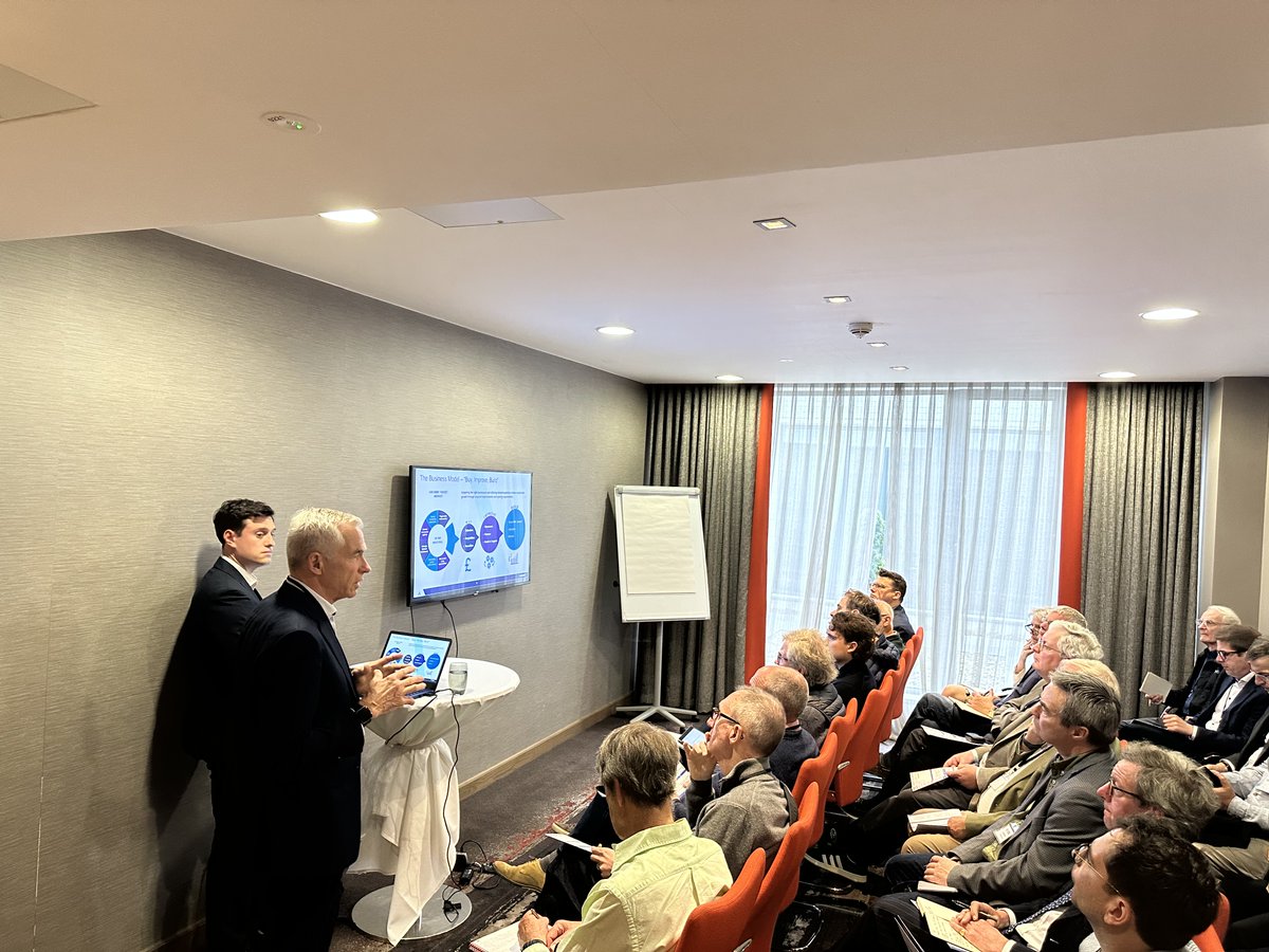 Great to see a full house for <a href="/AmcomriGroup/">Amcomri</a> (AIM: #AMCO) presenting at #MELLO today.
AMCOMRI operates a "Buy, Improve, Build" model focused on acquiring, integrating and enhancing specialist engineering services and industrial manufacturing businesses.🛠️